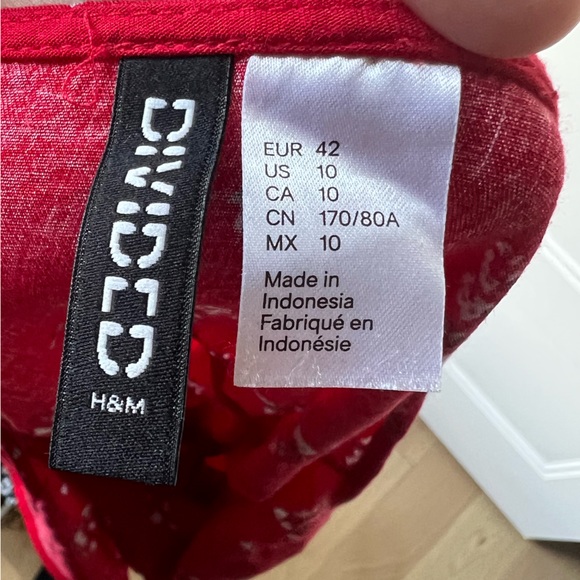 Floral cami romper - Picture 3 of 3